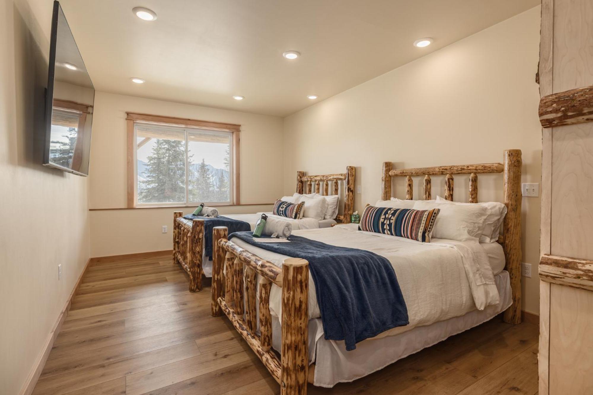 Sutton-Alpine Majestic Valley Wilderness Lodge מראה חיצוני תמונה